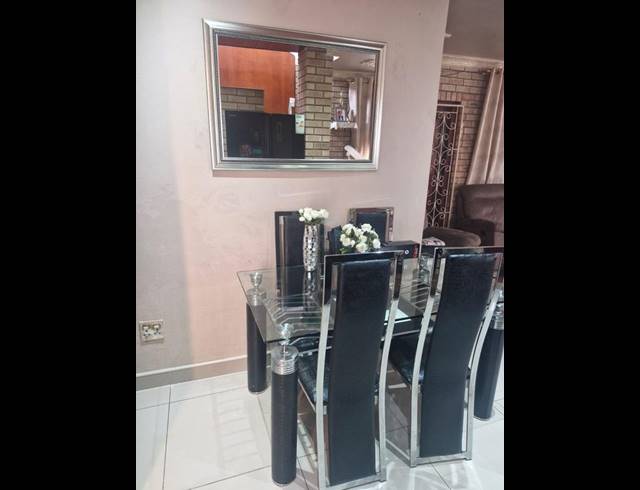 4 BEDROOM HOUSE FOR SALE IN HAVENSIDE